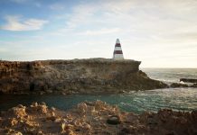 No council lifeline for Obelisk