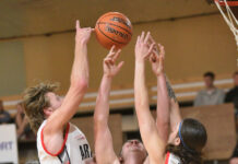 Two from two for Lakers men