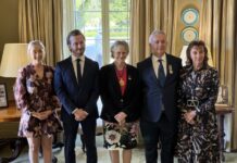 Corrections officer receives award