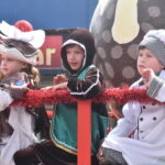 Parade25_518116_94-1