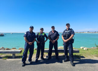 South East boaties reminded to stay afloat with lifejackets