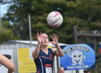 Roos break away in final stanza